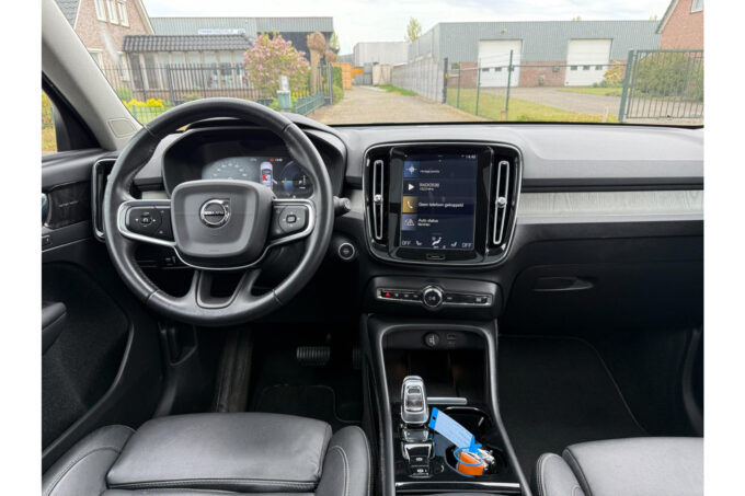 Volvo XC40 1.5 T5 Recharge Business Pro | Hybrid Pano Camera's Trekhaak | - Image 10