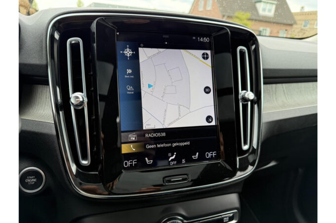 Volvo XC40 1.5 T5 Recharge Business Pro | Hybrid Pano Camera's Trekhaak | - Image 16