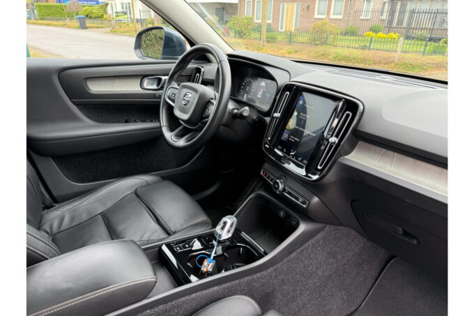 Volvo XC40 1.5 T5 Recharge Business Pro | Hybrid Pano Camera's Trekhaak | - Image 9