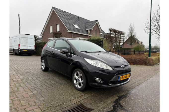Ford Fiesta 1.25 Titanium | NAP Airco Parkeersensoren LM velgen | - Image 2