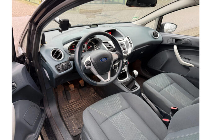 Ford Fiesta 1.25 Titanium | NAP Airco Parkeersensoren LM velgen | - Image 8