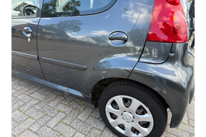 Peugeot 107 1.0-12V XS | NAP 1e eigenaar 5-deurs Airco | - Image 6