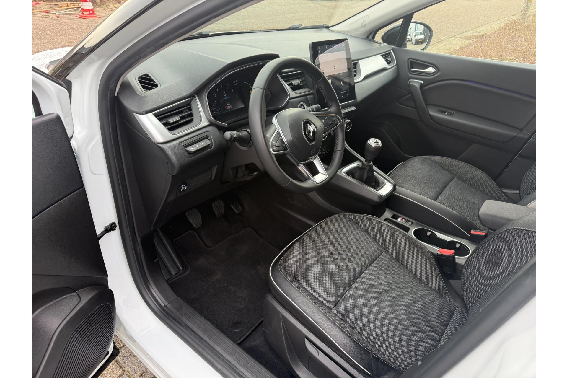 Renault CAPTUR 1.0 TCe 100 Bi-Fuel Zen | NAP LPG-G3 Navi Clima Cruise Camera | - Image 10