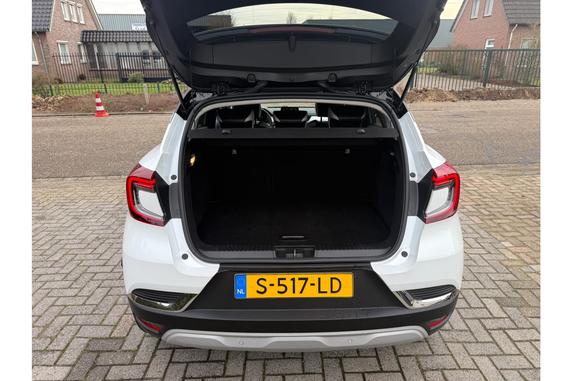 Renault CAPTUR 1.0 TCe 100 Bi-Fuel Zen | NAP LPG-G3 Navi Clima Cruise Camera | - Image 15